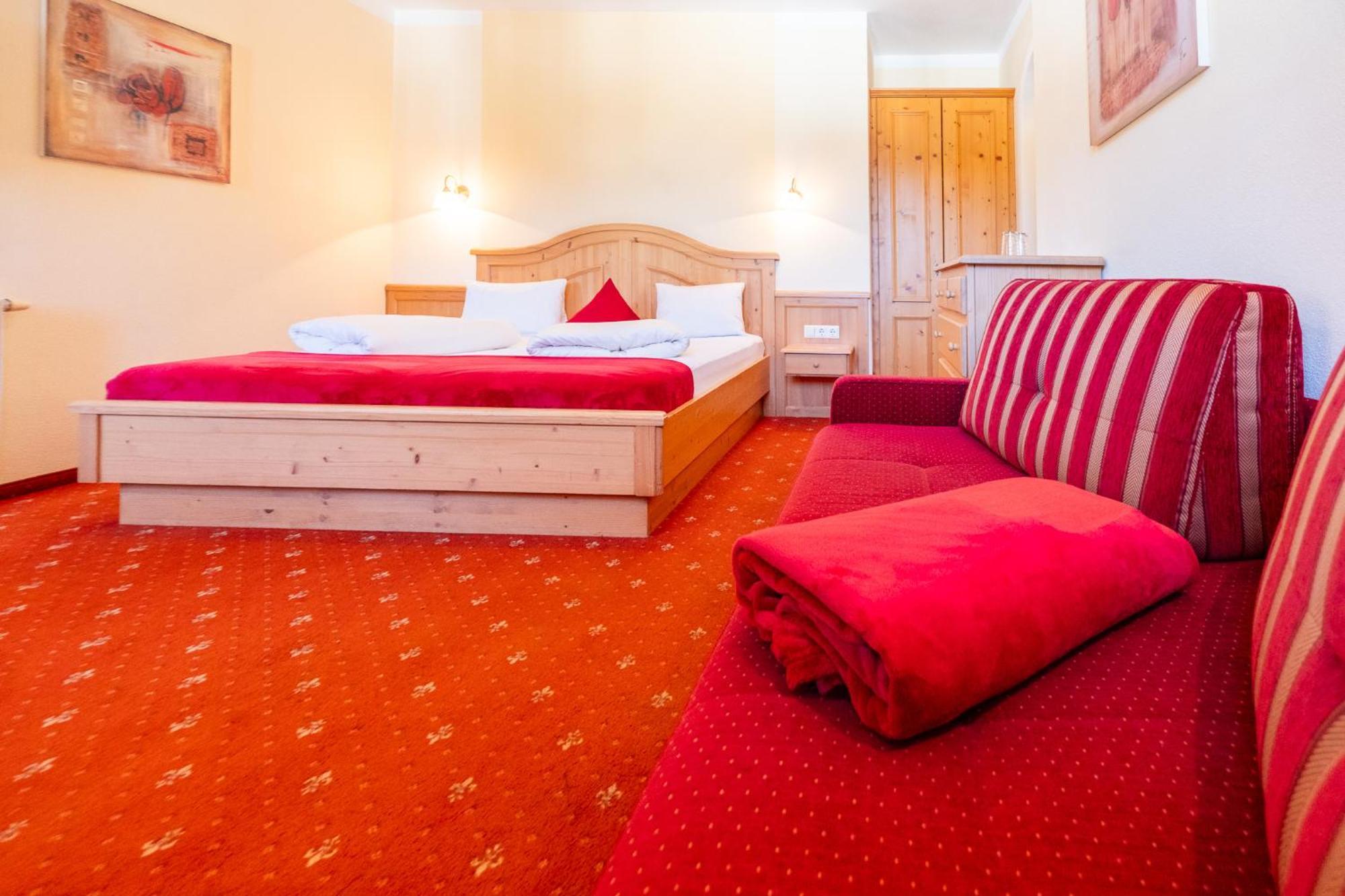 Hotel Rietzer Hof Екстериор снимка