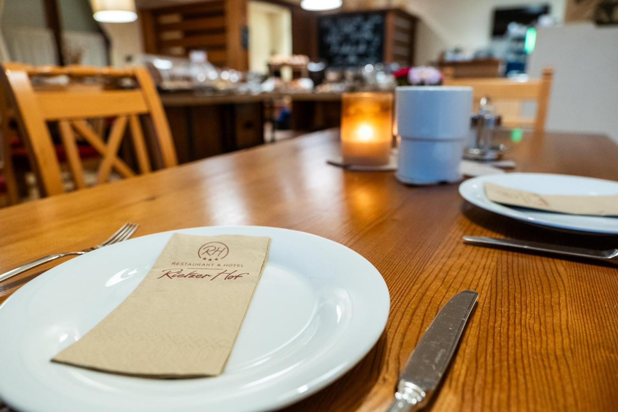 Hotel Rietzer Hof Екстериор снимка